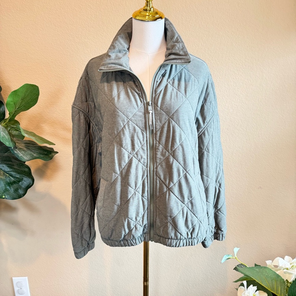 VUORI Halo Insulated Jacket Women’s Large Pistachio Green Quilted Primaloft - Picture 4 of 16